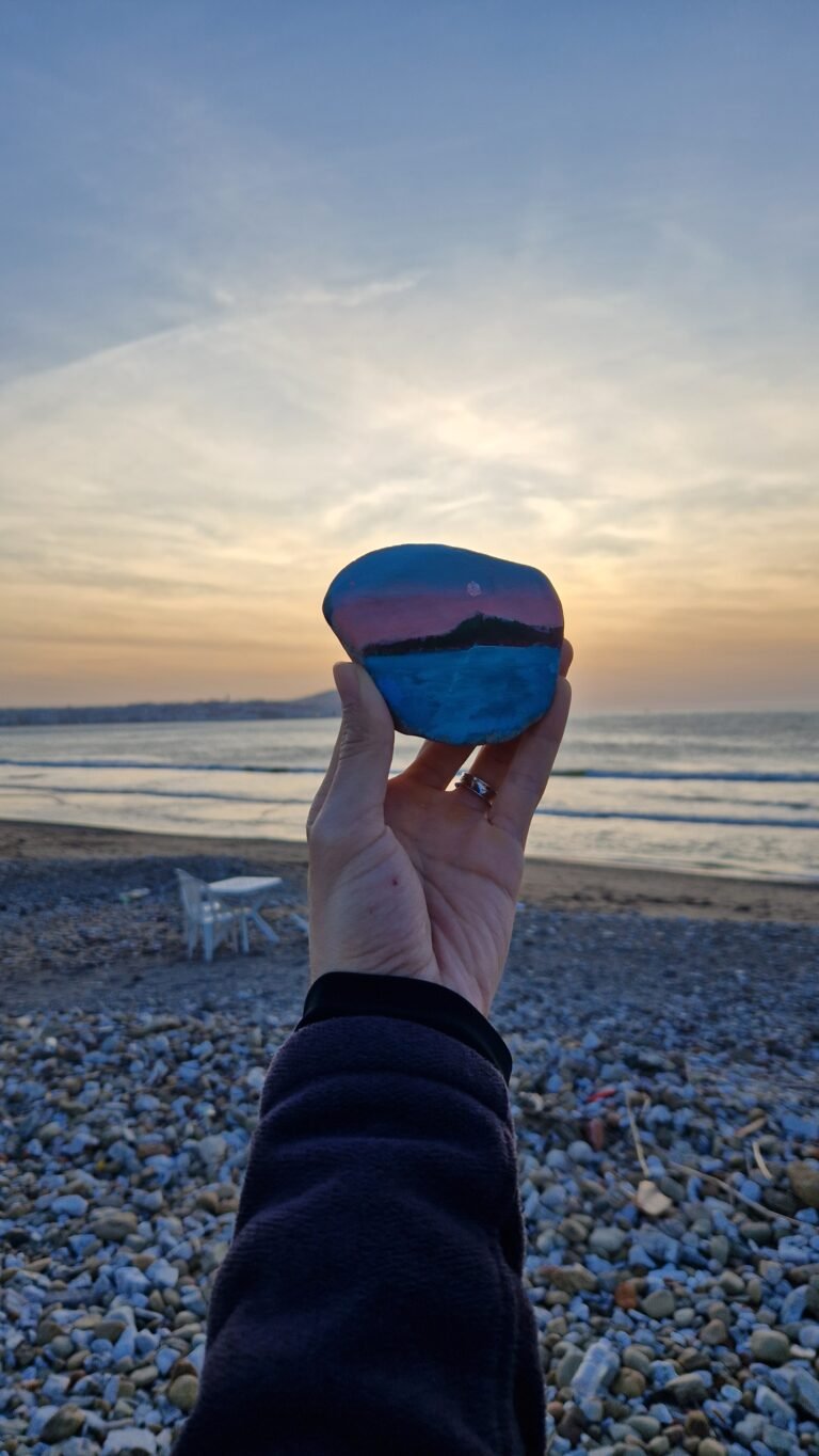 Atelier peinture sur pierres de mer / Adultes